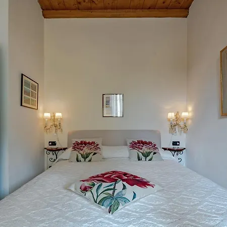 Διαμέρισμα Small Luxury Houses